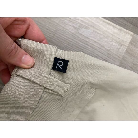 7Diamonds NWT Infinity™ Chino Pant in Khaki, Size 34 x 32, MSRP $125 - Picture 11 of 11